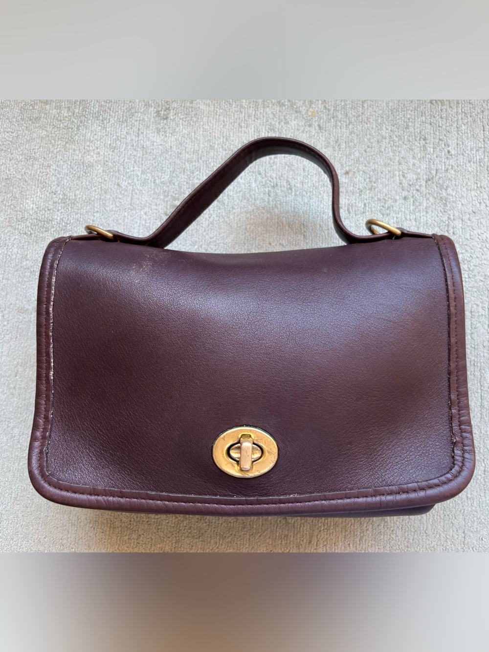 *SOLD*Vintage coach casino bag 9924 *missing crossbody strap* mahogany 1996